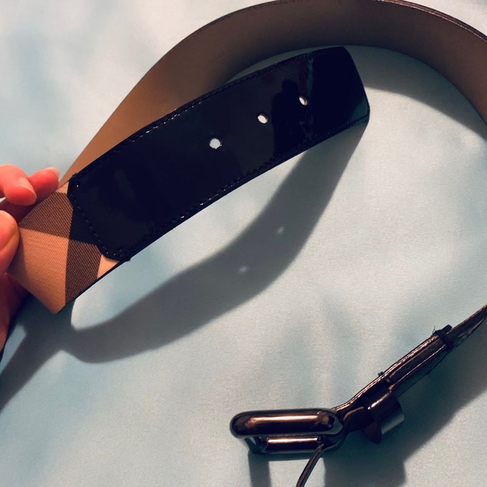 Burberry black leather nova check belt - Picture 5 of 16